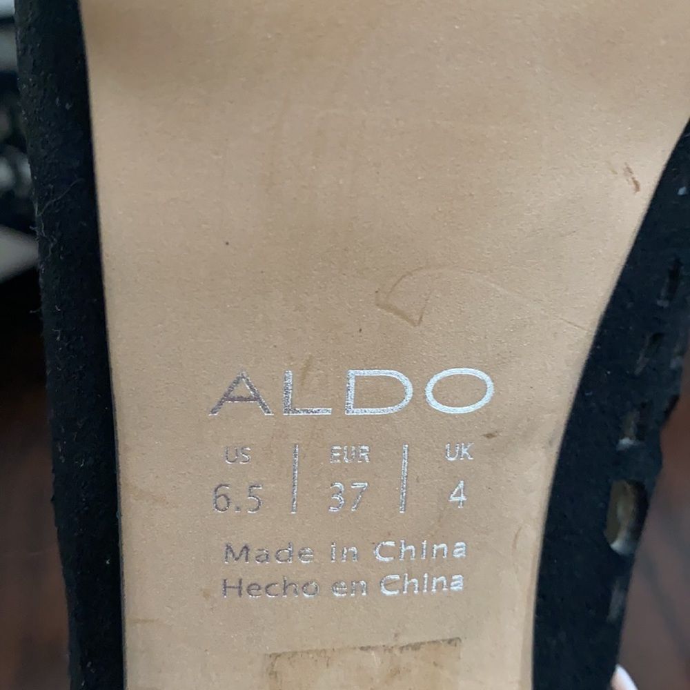 Aldo Heel’s - Picture 3 of 3